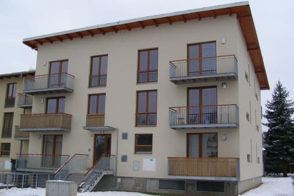 1 bedroom with open-plan kitchen flat to rent, 49 m², Ohradní, Kamenice 1 bedroom with open-plan kitchen flat to rent, 49 m², Ohradní, Kamenice