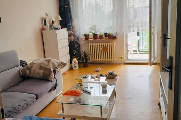 1 bedroom with open-plan kitchen flat to rent, 45 m², Hekrova, Praha 1 bedroom with open-plan kitchen flat to rent, 45 m², Hekrova, Praha