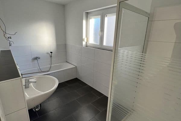 2 bedroom flat to rent, 82 m², Mühlhausener Straße 49, Östringe 2 bedroom flat to rent, 82 m², Mühlhausener Straße 49, Östringe