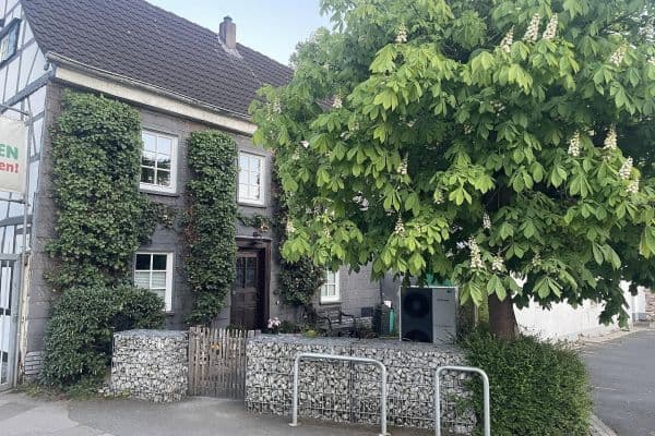 2 bedroom flat to rent, 73 m², Hilden 2 bedroom flat to rent, 73 m², Hilden
