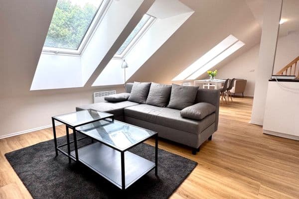 1 bedroom with open-plan kitchen flat to rent, 67 m², Kollárova, Praha 1 bedroom with open-plan kitchen flat to rent, 67 m², Kollárova, Praha
