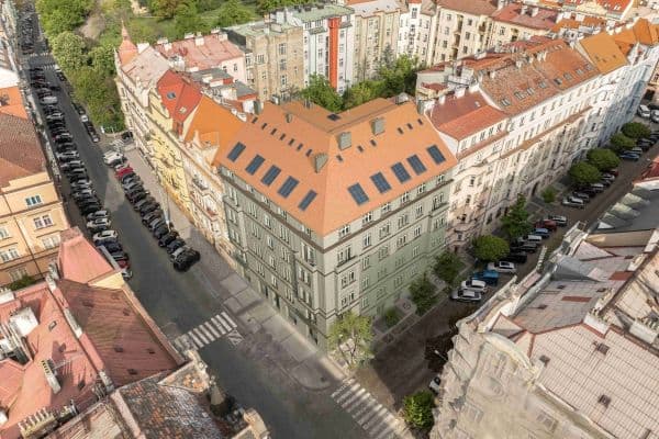 1 bedroom with open-plan kitchen flat for sale, 56 m², Polská, Praha 1 bedroom with open-plan kitchen flat for sale, 56 m², Polská, Praha