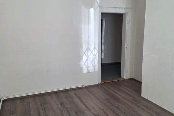 2 bedroom with open-plan kitchen flat for sale, 63 m², Pod Labuťkou, Praha 2 bedroom with open-plan kitchen flat for sale, 63 m², Pod Labuťkou, Praha