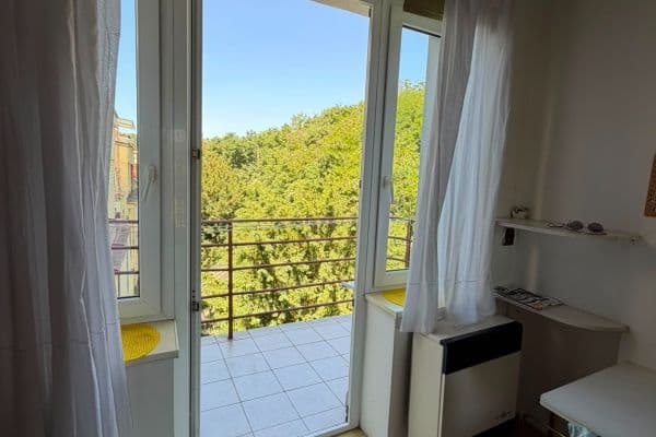 1 bedroom with open-plan kitchen flat for sale, 52 m², Jeremenkova, Praha 1 bedroom with open-plan kitchen flat for sale, 52 m², Jeremenkova, Praha