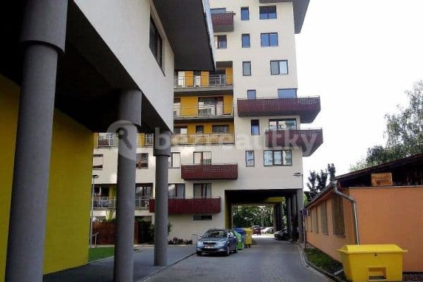 2 bedroom with open-plan kitchen flat for sale, 72 m², Na Slatince, Praha 2 bedroom with open-plan kitchen flat for sale, 72 m², Na Slatince, Praha