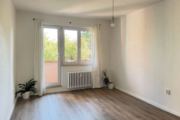 2 bedroom flat to rent, 53 m², V Úžlabině, Praha 2 bedroom flat to rent, 53 m², V Úžlabině, Praha