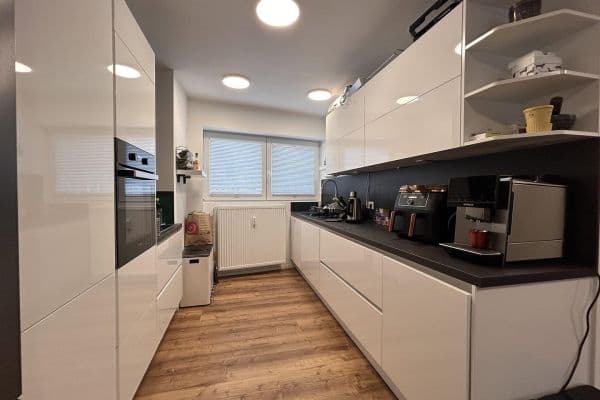 1 bedroom with open-plan kitchen flat to rent, 85 m², Köln, North Rhine-Westphalia 1 bedroom with open-plan kitchen flat to rent, 85 m², Köln, North Rhine-Westphalia