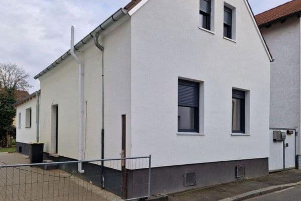 house for sale, 110 m², Ludwigshafen Friesenheim, Rhineland-Palatinate house for sale, 110 m², Ludwigshafen Friesenheim, Rhineland-Palatinate