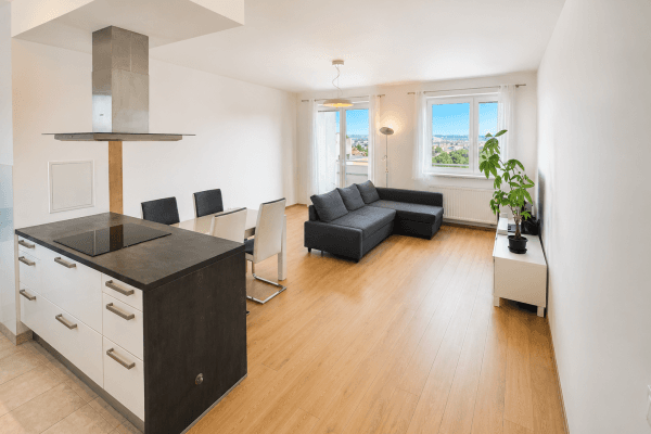 2 bedroom with open-plan kitchen flat for sale, 81 m², Farkašova, Praha 2 bedroom with open-plan kitchen flat for sale, 81 m², Farkašova, Praha