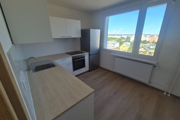 2 bedroom flat to rent, 60 m², Zdislavická, Praha 2 bedroom flat to rent, 60 m², Zdislavická, Praha