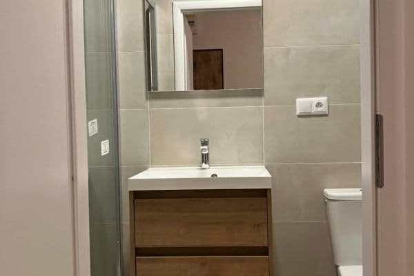 1 bedroom flat to rent, 50 m², Na Zlíchově, Praha 1 bedroom flat to rent, 50 m², Na Zlíchově, Praha