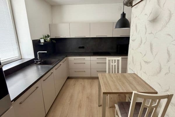 3 bedroom flat to rent, 75 m², Teplická, Duchcov 3 bedroom flat to rent, 75 m², Teplická, Duchcov