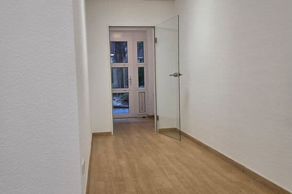 4 bedroom flat to rent, 114 m², Höhenstraße 25, Düsseldorf, North Rhine-Westphalia 4 bedroom flat to rent, 114 m², Höhenstraße 25, Düsseldorf, North Rhine-Westphalia