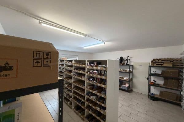 non-residential property to rent, 86 m², Stadecken-Elsheim non-residential property to rent, 86 m², Stadecken-Elsheim