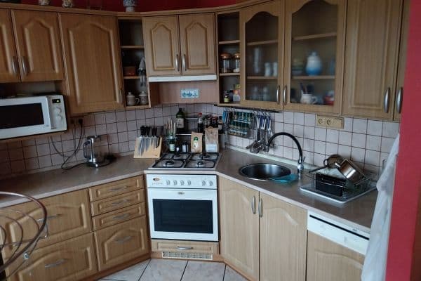 2 bedroom with open-plan kitchen flat for sale, 73 m², Litevská, Kladno 2 bedroom with open-plan kitchen flat for sale, 73 m², Litevská, Kladno