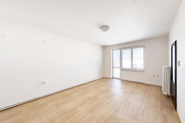 3 bedroom with open-plan kitchen flat to rent, 92 m², Anýžova, Hořovice 3 bedroom with open-plan kitchen flat to rent, 92 m², Anýžova, Hořovice