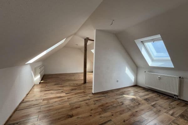 4 bedroom flat to rent, 95 m², Casparistraße 4, Chemnitz, Saxony 4 bedroom flat to rent, 95 m², Casparistraße 4, Chemnitz, Saxony