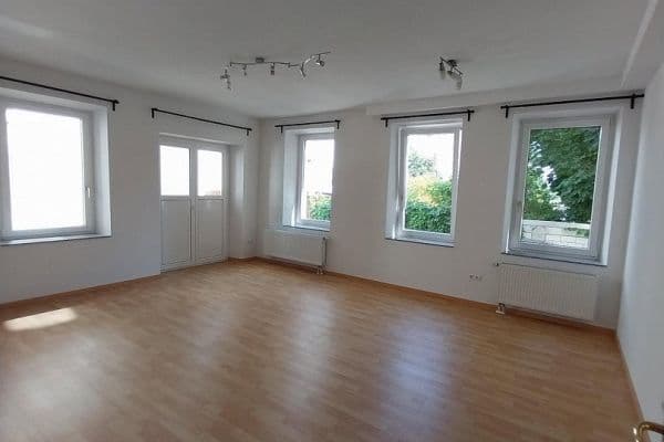 4 bedroom flat to rent, 145 m², Rosenbergstraße 37 A, Stuttgart 4 bedroom flat to rent, 145 m², Rosenbergstraße 37 A, Stuttgart