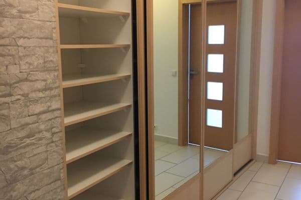 2 bedroom with open-plan kitchen flat to rent, 71 m², Josefa Beka, Olomouc 2 bedroom with open-plan kitchen flat to rent, 71 m², Josefa Beka, Olomouc