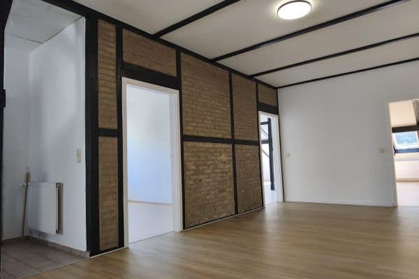 4 bedroom flat to rent, 98 m², Henschelstrasse 3, Wilhelmshaven, Lower Saxony 4 bedroom flat to rent, 98 m², Henschelstrasse 3, Wilhelmshaven, Lower Saxony