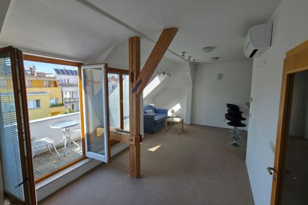 Studio flat to rent, 45 m², Žateckých, Praha Studio flat to rent, 45 m², Žateckých, Praha