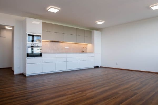 2 bedroom with open-plan kitchen flat for sale, 85 m², Doležalova, Praha 2 bedroom with open-plan kitchen flat for sale, 85 m², Doležalova, Praha