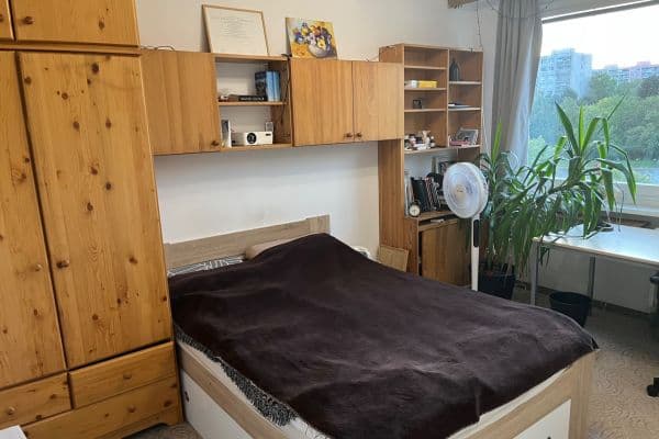 4 bedroom flat to rent, 70 m², Doubravická, Praha 4 bedroom flat to rent, 70 m², Doubravická, Praha