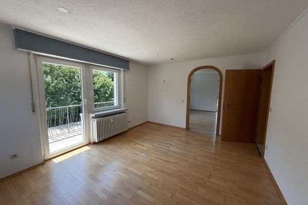 4 bedroom with open-plan kitchen flat to rent, 97 m², Wiesloch 4 bedroom with open-plan kitchen flat to rent, 97 m², Wiesloch