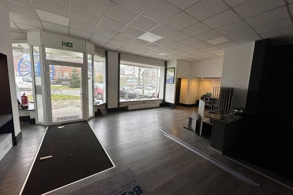 non-residential property to rent, 313 m², Krayer Straße 197, Essen, North Rhine-Westphalia non-residential property to rent, 313 m², Krayer Straße 197, Essen, North Rhine-Westphalia