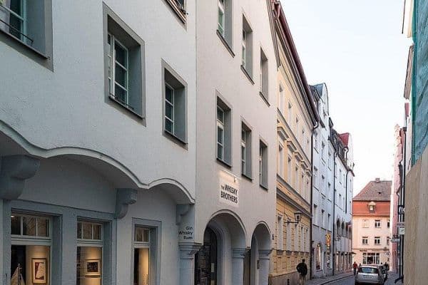1 bedroom with open-plan kitchen flat to rent, 62 m², Glockengasse 8, Regensburg, Bavaria 1 bedroom with open-plan kitchen flat to rent, 62 m², Glockengasse 8, Regensburg, Bavaria