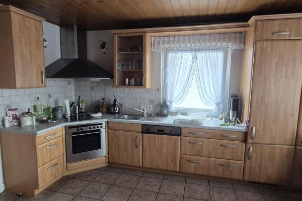 3 bedroom flat to rent, 110 m², Eudenbacherstr 134, Königswinter, North Rhine-Westphalia 3 bedroom flat to rent, 110 m², Eudenbacherstr 134, Königswinter, North Rhine-Westphalia