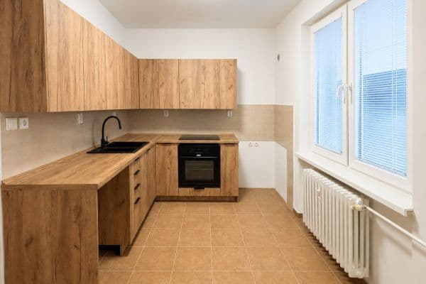 1 bedroom flat to rent, 37 m², V Rybníkách, Smolkov 1 bedroom flat to rent, 37 m², V Rybníkách, Smolkov