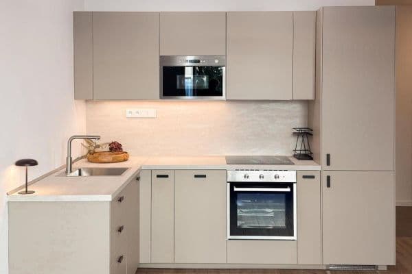 1 bedroom with open-plan kitchen flat for sale, 44 m², Patočkova, Praha 1 bedroom with open-plan kitchen flat for sale, 44 m², Patočkova, Praha