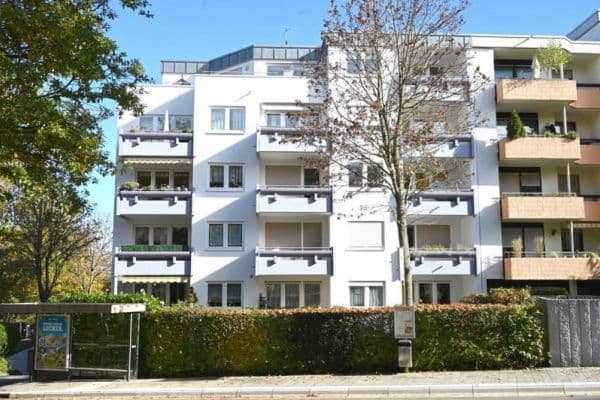 1 bedroom with open-plan kitchen flat to rent, 81 m², Rohrer Höhe 1, Stuttgart, Baden-Württemberg 1 bedroom with open-plan kitchen flat to rent, 81 m², Rohrer Höhe 1, Stuttgart, Baden-Württemberg