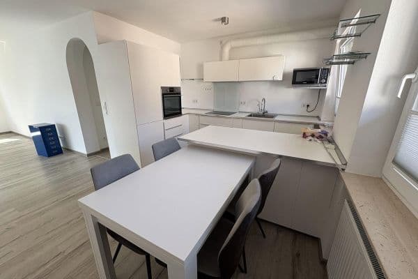 4 bedroom flat to rent, 96 m², Bad Vilbel 4 bedroom flat to rent, 96 m², Bad Vilbel