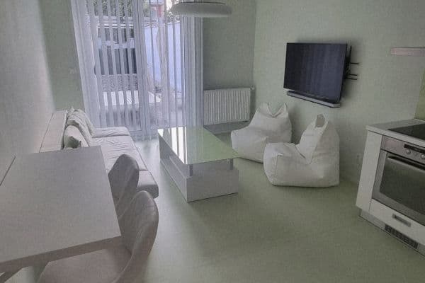 2 bedroom with open-plan kitchen flat for sale, 62 m², Brněnská Pole, Šlapanice, Jihomoravský Region 2 bedroom with open-plan kitchen flat for sale, 62 m², Brněnská Pole, Šlapanice, Jihomoravský Region