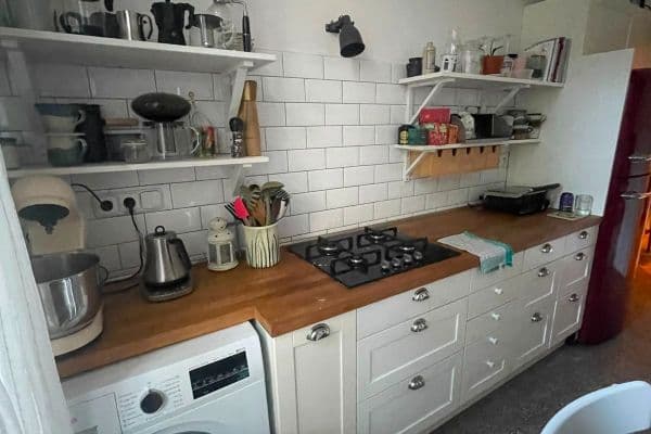 3 bedroom flat to rent, 78 m², Viktora Huga, Praha 3 bedroom flat to rent, 78 m², Viktora Huga, Praha