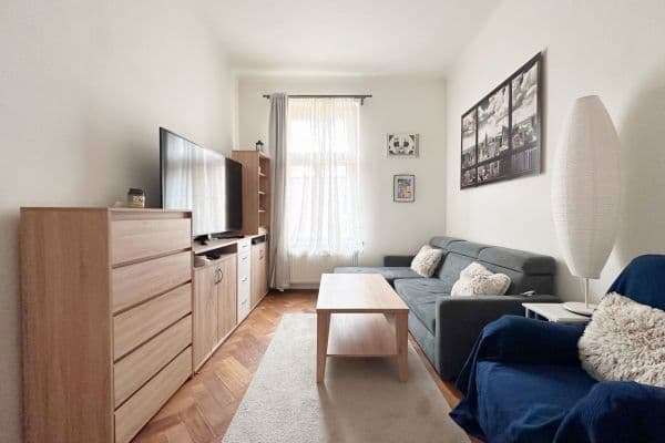 2 bedroom with open-plan kitchen flat to rent, 60 m², Klimentská, Praha 2 bedroom with open-plan kitchen flat to rent, 60 m², Klimentská, Praha
