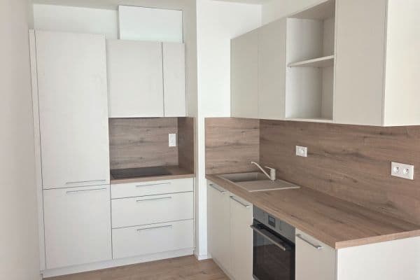 Studio flat to rent, 36 m², Brno Studio flat to rent, 36 m², Brno