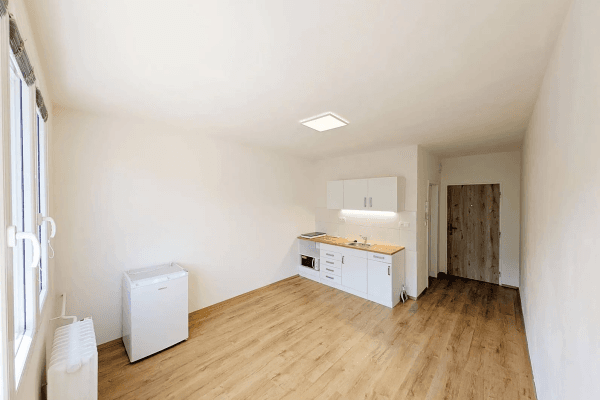 Studio flat to rent, 19 m², Mánesova, Sokolov Studio flat to rent, 19 m², Mánesova, Sokolov