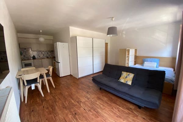 Studio flat to rent, 38 m², Topělecká, Písek Studio flat to rent, 38 m², Topělecká, Písek