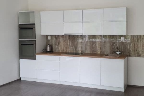 1 bedroom with open-plan kitchen flat to rent, 51 m², Zátopkova, Milovice 1 bedroom with open-plan kitchen flat to rent, 51 m², Zátopkova, Milovice