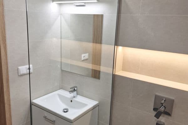 2 bedroom flat to rent, 57 m², Javorová, Zlín 2 bedroom flat to rent, 57 m², Javorová, Zlín