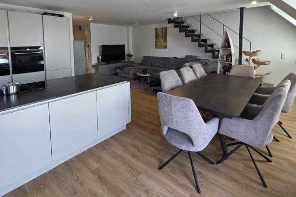3 bedroom with open-plan kitchen flat to rent, 110 m², Krähenstraße 7, Fellbach 3 bedroom with open-plan kitchen flat to rent, 110 m², Krähenstraße 7, Fellbach