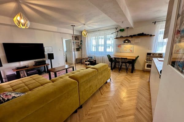 2 bedroom with open-plan kitchen flat to rent, 94 m², Vrbenského, Praha 2 bedroom with open-plan kitchen flat to rent, 94 m², Vrbenského, Praha