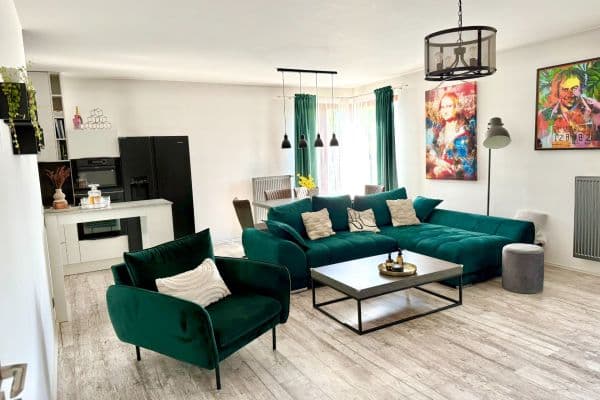 2 bedroom with open-plan kitchen flat for sale, 110 m², Lomená, Zbuzany 2 bedroom with open-plan kitchen flat for sale, 110 m², Lomená, Zbuzany