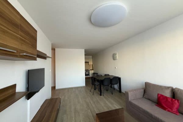 2 bedroom with open-plan kitchen flat to rent, 70 m², Pod Jarovem, Praha 2 bedroom with open-plan kitchen flat to rent, 70 m², Pod Jarovem, Praha