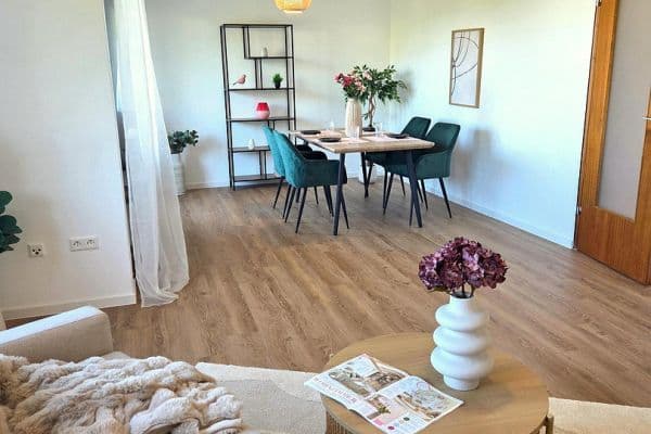 3 bedroom with open-plan kitchen flat for sale, 108 m², Remshalden 3 bedroom with open-plan kitchen flat for sale, 108 m², Remshalden
