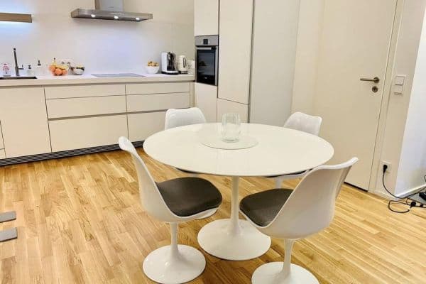 1 bedroom with open-plan kitchen flat to rent, 70 m², Frankfurt 1 bedroom with open-plan kitchen flat to rent, 70 m², Frankfurt
