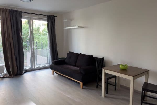 Studio flat to rent, 33 m², Gerstelova, Praha Studio flat to rent, 33 m², Gerstelova, Praha